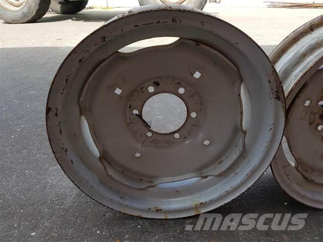  18 5.50FX18 Gume, kotači i naplatci