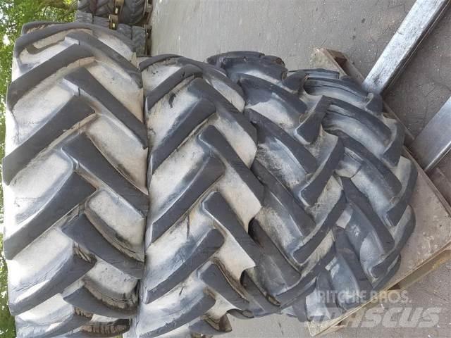  24 15.5/80-24 Gume, kotači i naplatci