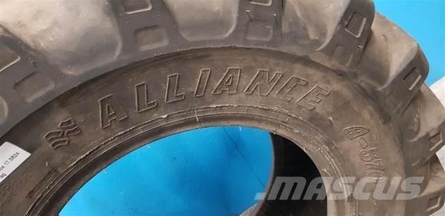  24 17.5R24 Gume, kotači i naplatci