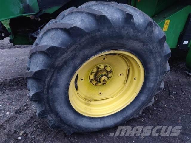  26 16.9R26 Gume, kotači i naplatci