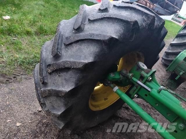  26 16.9R26 Gume, kotači i naplatci