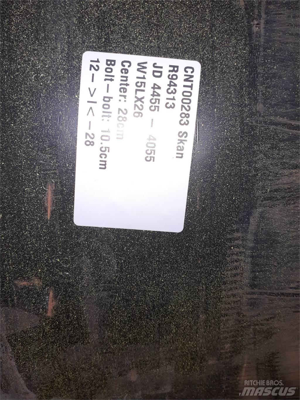  26 W15LX26 Gume, kotači i naplatci