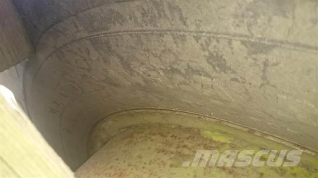  28 14.9/13-28 Gume, kotači i naplatci