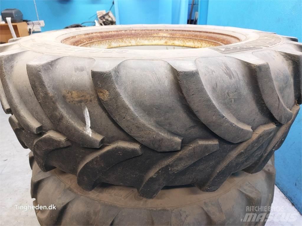  28 380/70R28 Gume, kotači i naplatci