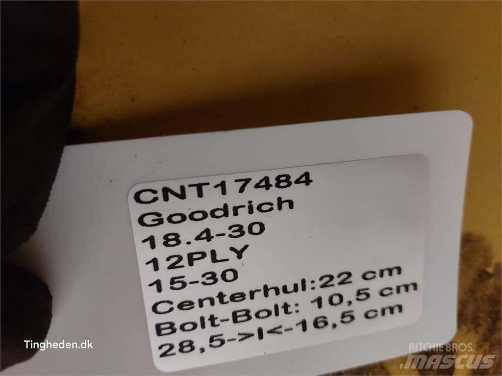  30 18.4-30 Gume, kotači i naplatci