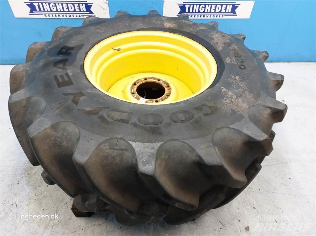  32 650/75 R32 Gume, kotači i naplatci