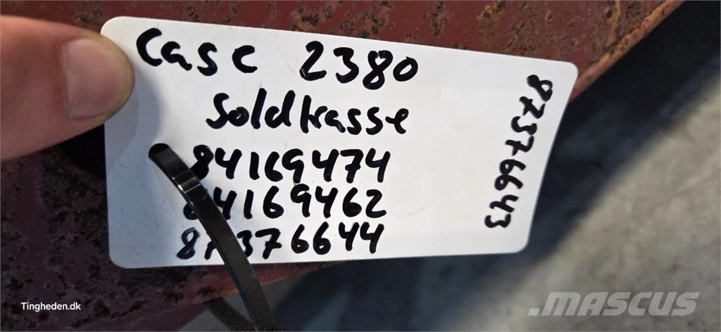 CASE 2380 Posipači soli i pijeska