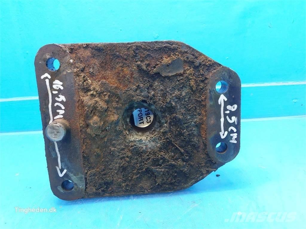 CASE 7130 Ostala oprema za traktore