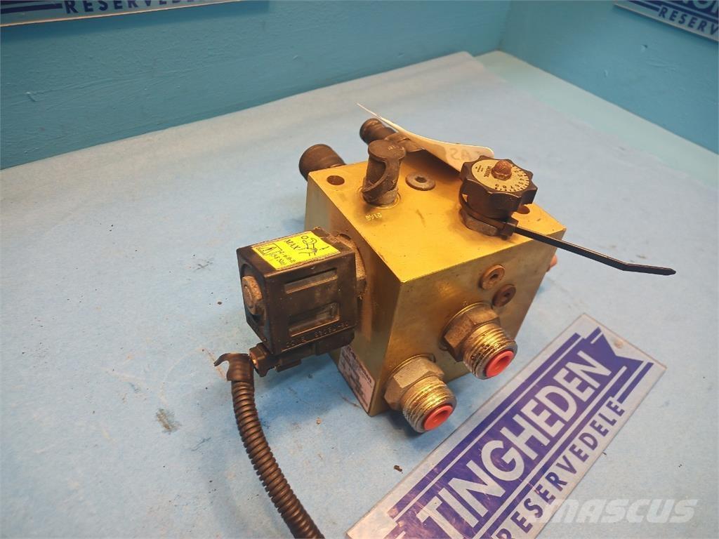 CASE 8010 Hidraulika