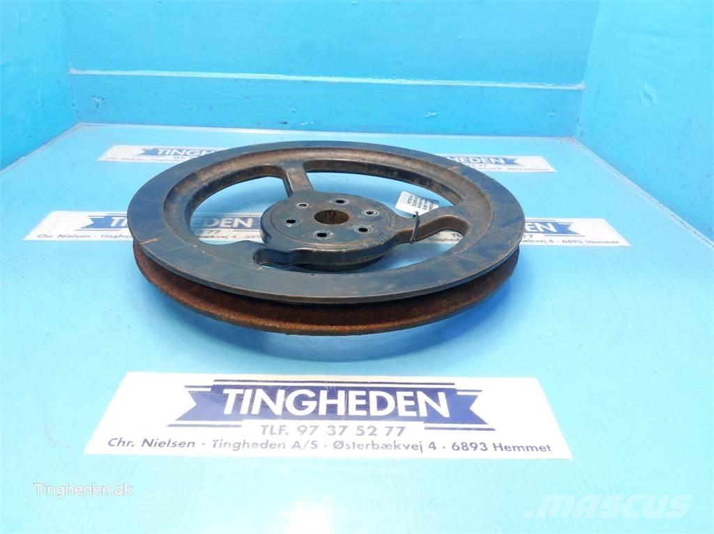 CASE 8010 Poljoprivreda – ostalo