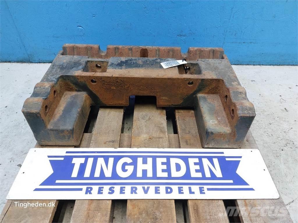 CASE 844XL Prednji utegovi