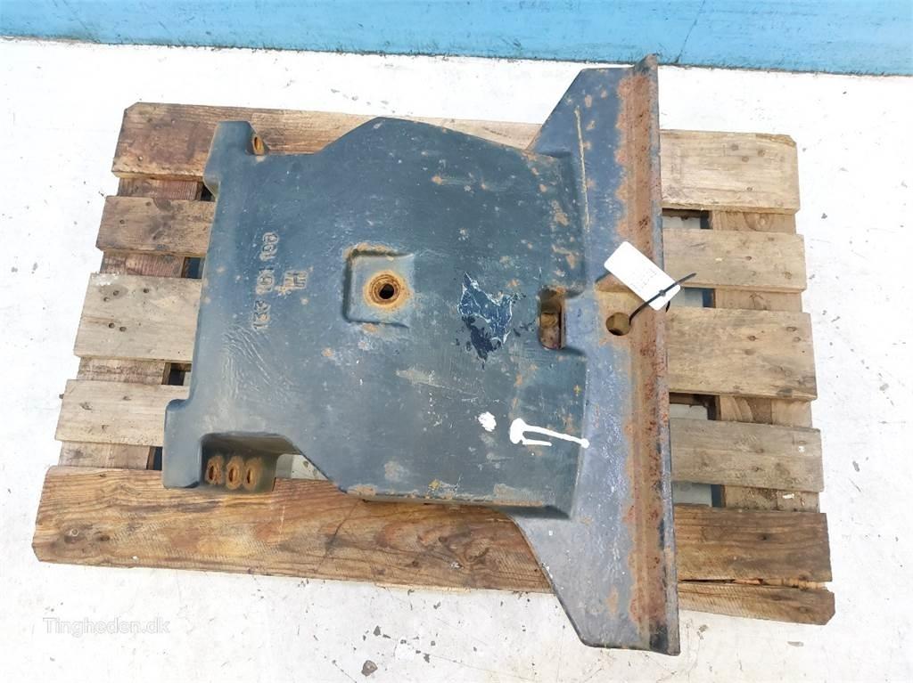 CASE CVX 120 Prednji utegovi