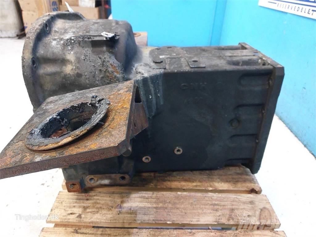 CASE Farmall 95A Mjenjač