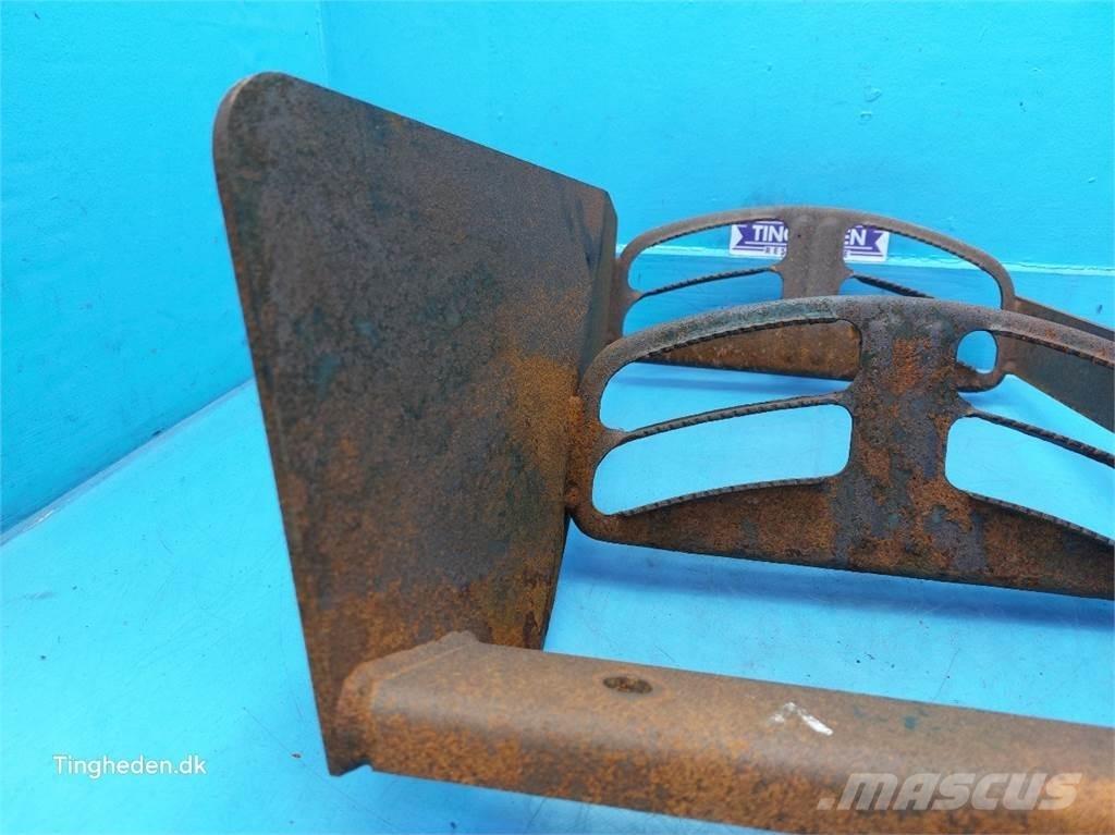 CASE Farmall 95A Ostala oprema za traktore