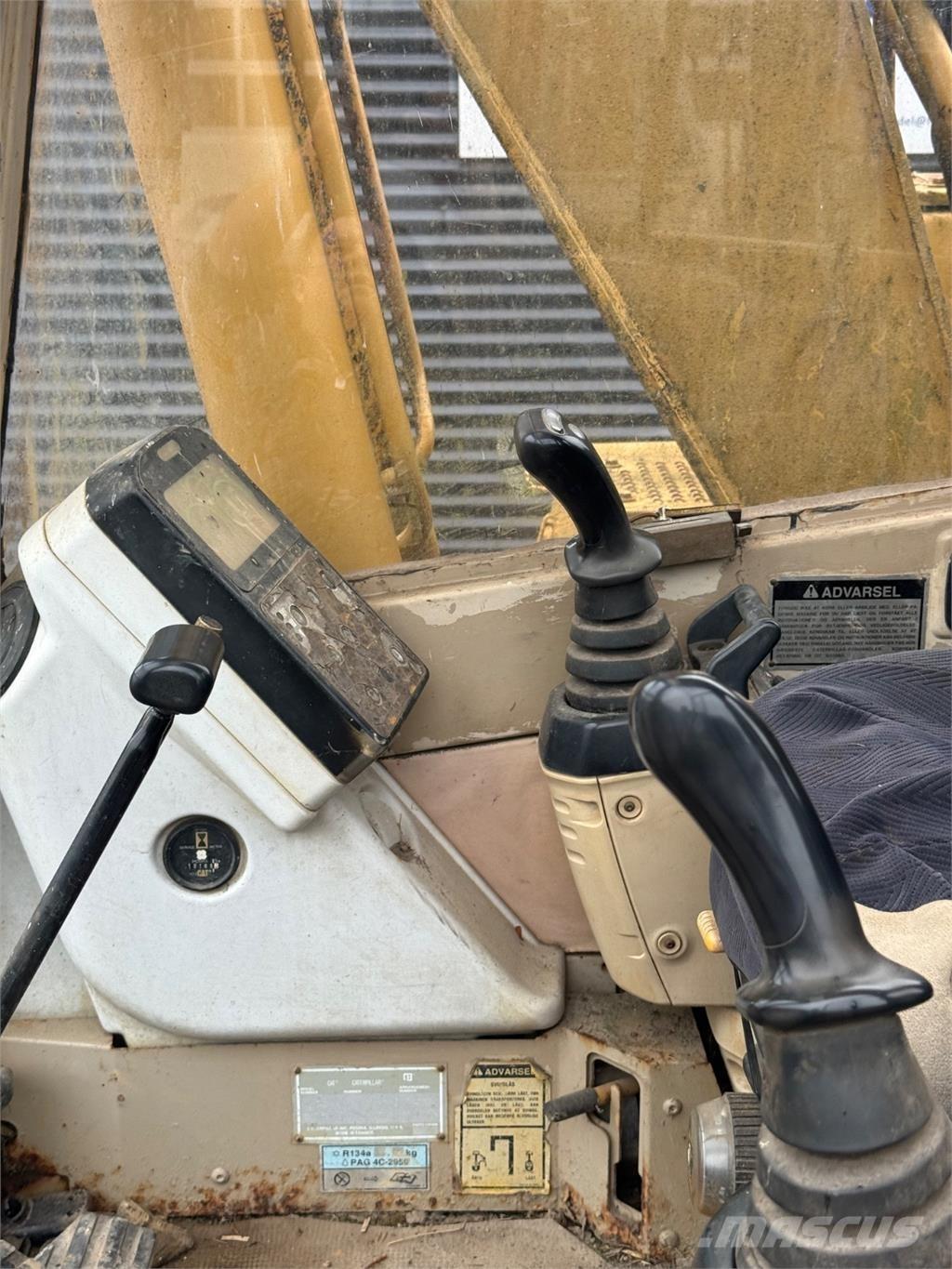 CAT 312 Bageri gusjeničari