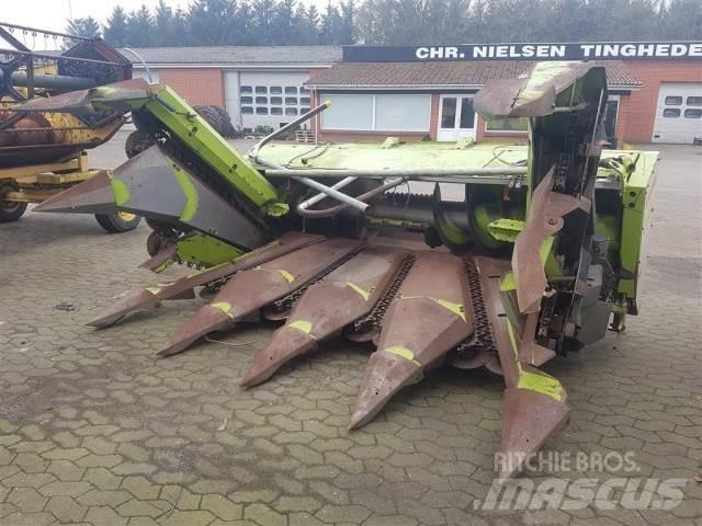 CLAAS 6218 8R Strojevi za krmu na vlastiti pogon
