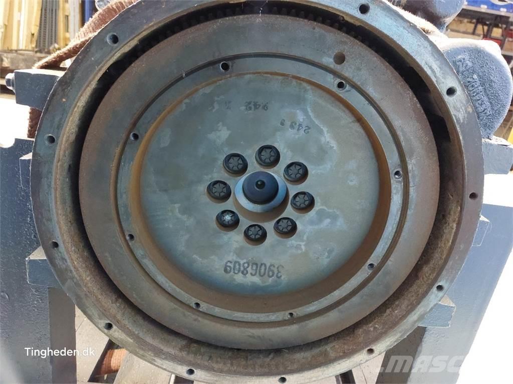 Cummins 6LTAA8.9 Motori