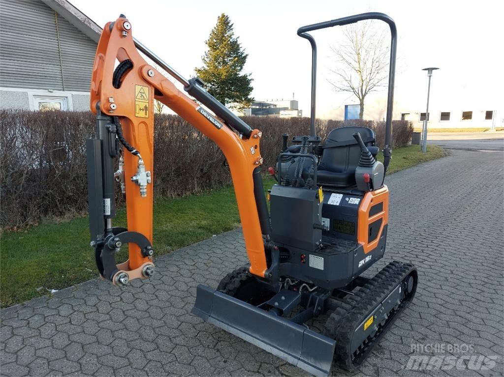 Develon DX10-7 Mini bageri <7t