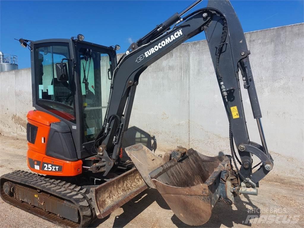 Eurocomach 25ZT Mini bageri <7t