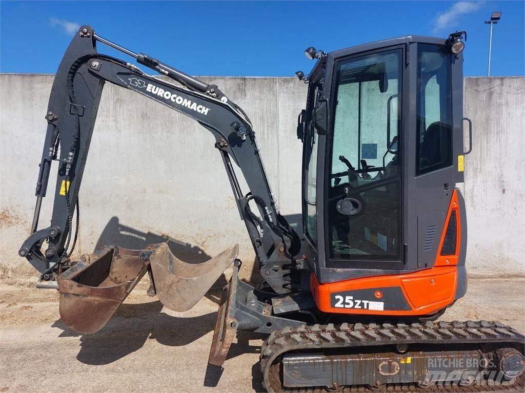 Eurocomach 25ZT Mini bageri <7t