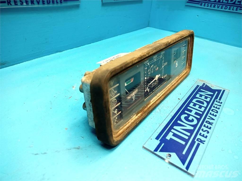 Fiat 680 Elektronika