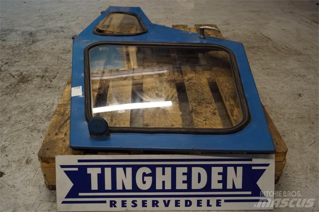 Ford 4000 Kabine i unutrašnjost