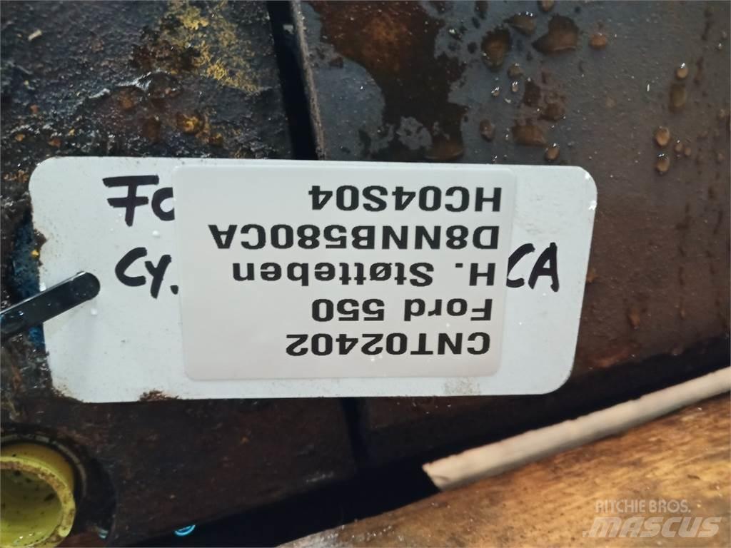 Ford 550 Ostale komponente