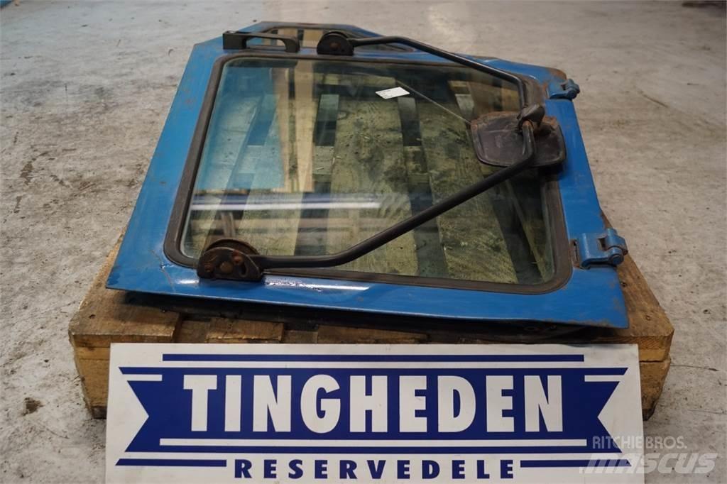 Ford 7710 Kabine i unutrašnjost