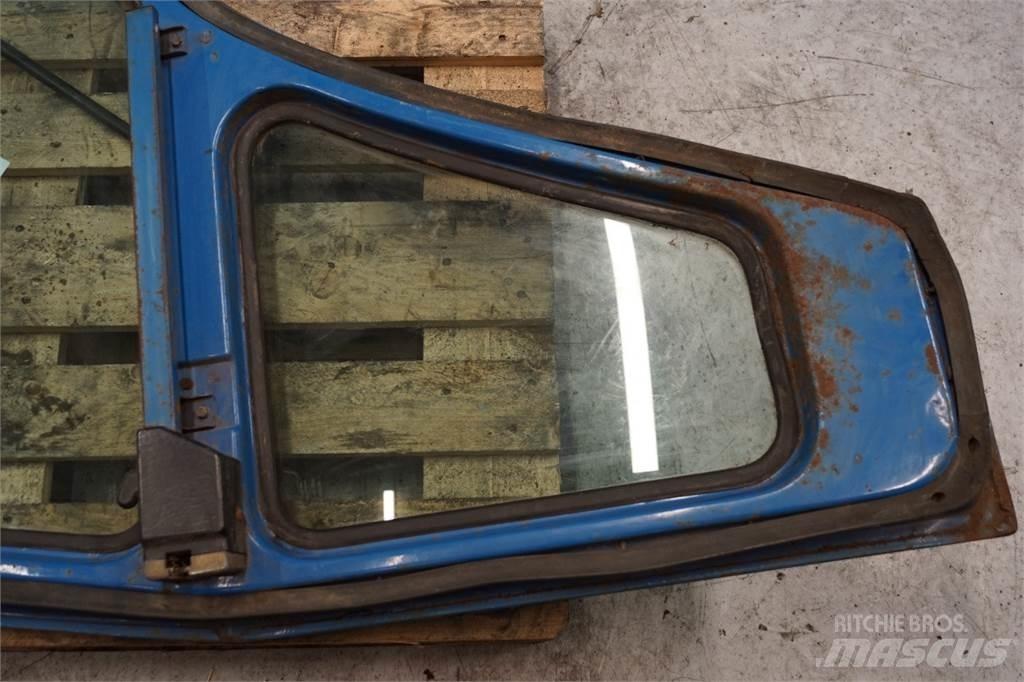 Ford 7710 Kabine i unutrašnjost