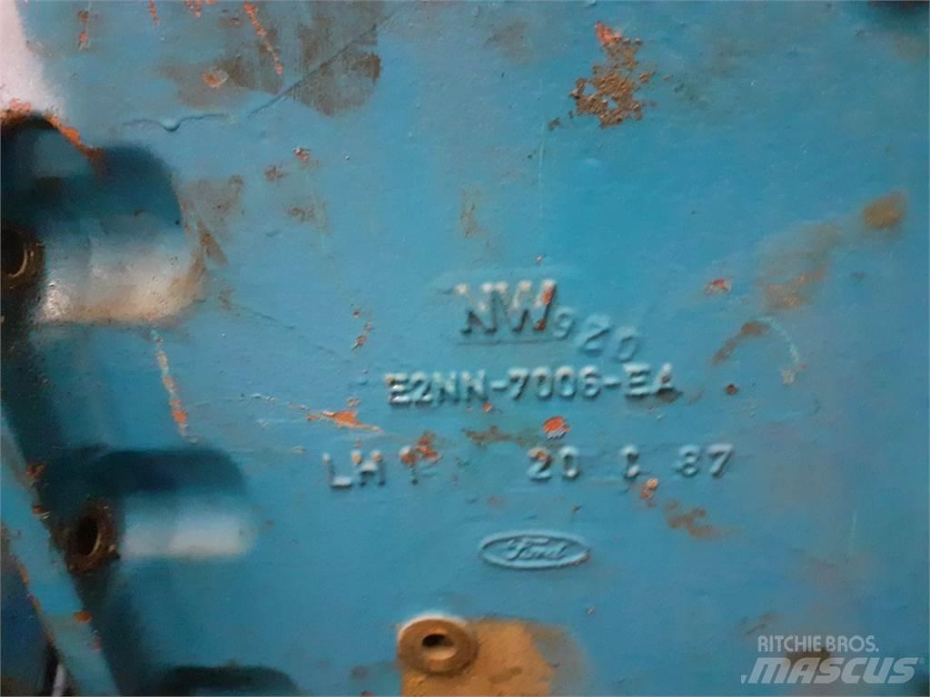 Ford 8210 Mjenjač