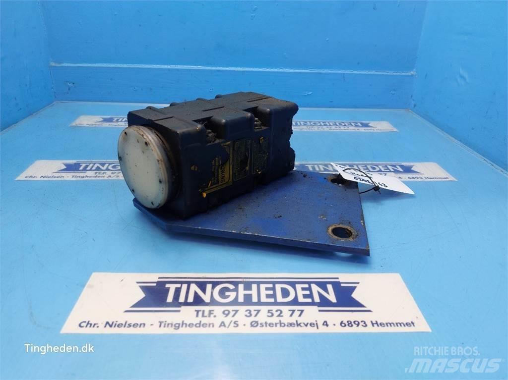 Ford TW15 Elektronika