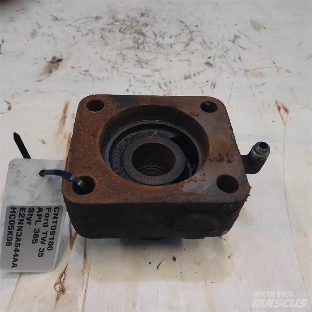Ford TW35 Ostala oprema za traktore