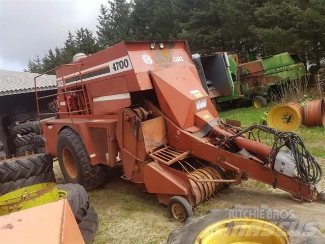 Hesston 4700 Balirke za kockaste bale
