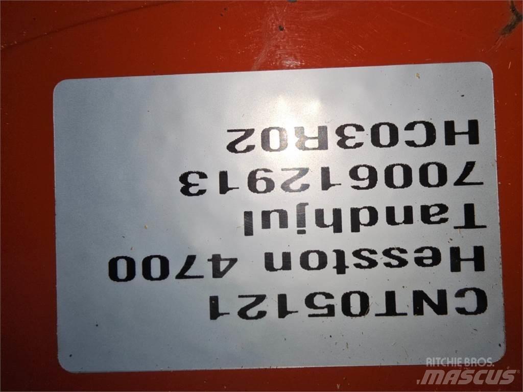 Hesston 4700 Ostala oprema za žetvu stočne hrane