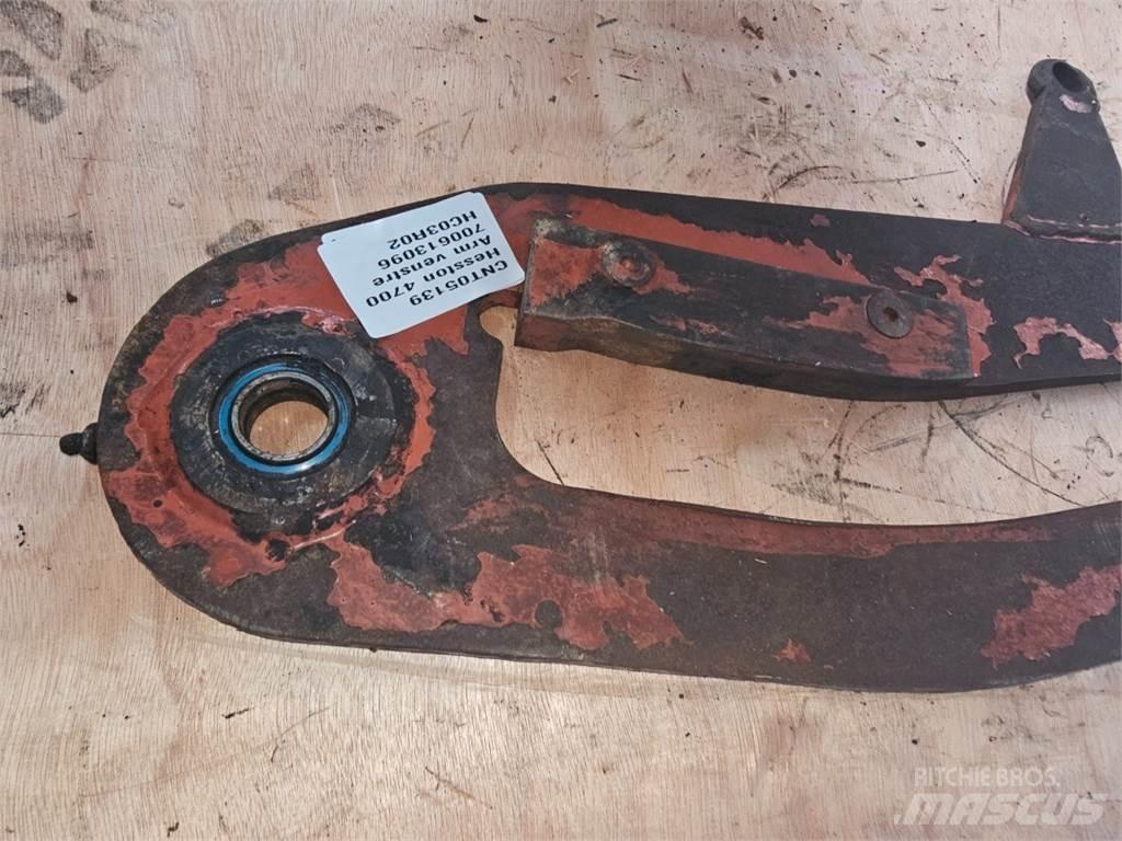 Hesston 4700 Ostali poljoprivredni strojevi