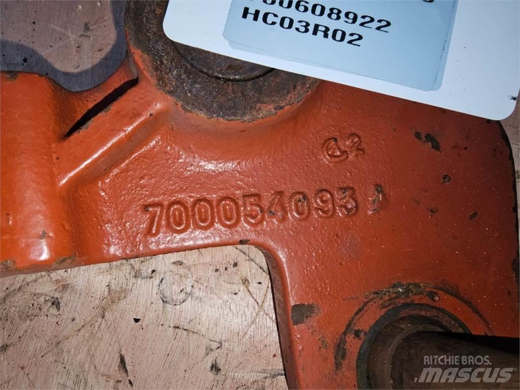 Hesston 4700 Hvataljke za bale