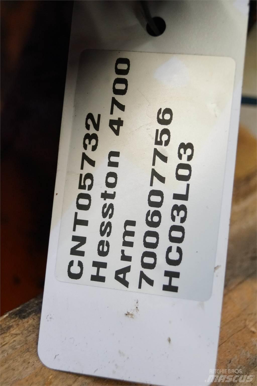 Hesston 4700 Ostali poljoprivredni strojevi