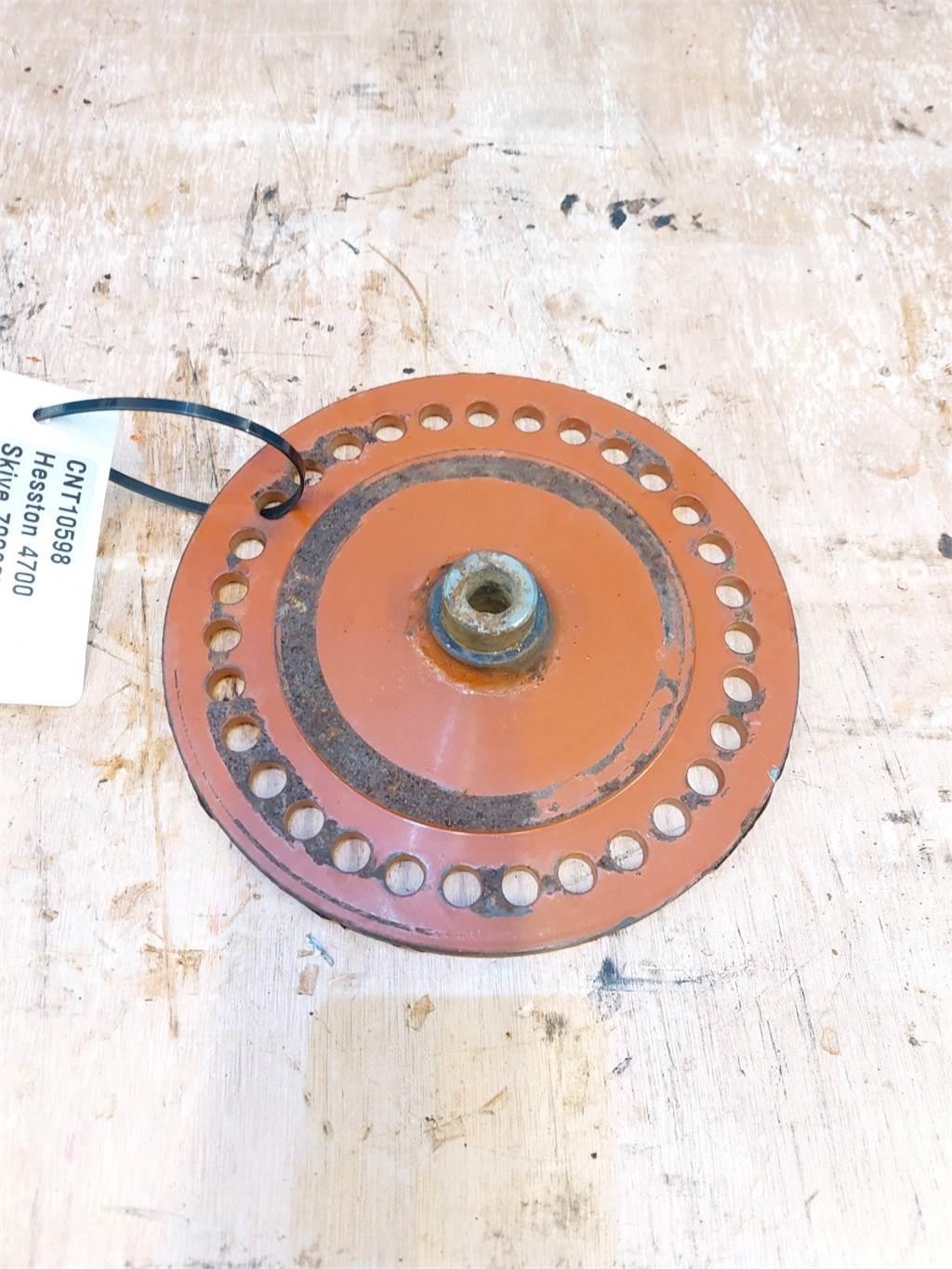 Hesston 4700 Ostali poljoprivredni strojevi