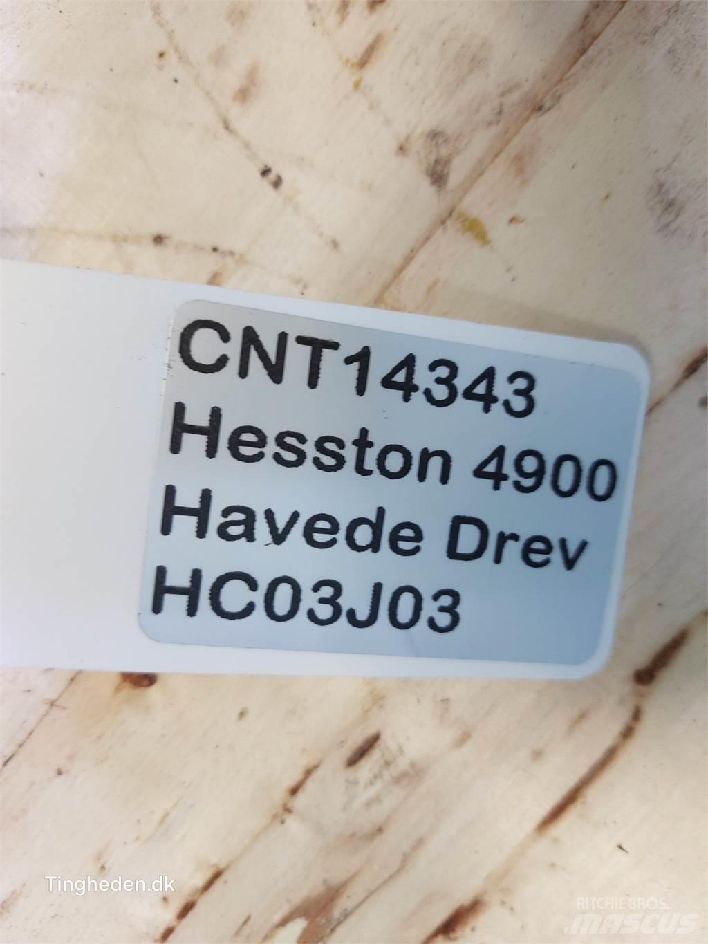 Hesston 4900 Transmisija