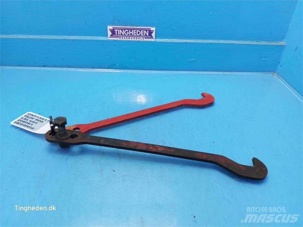 Hydrema 806 Ostale komponente