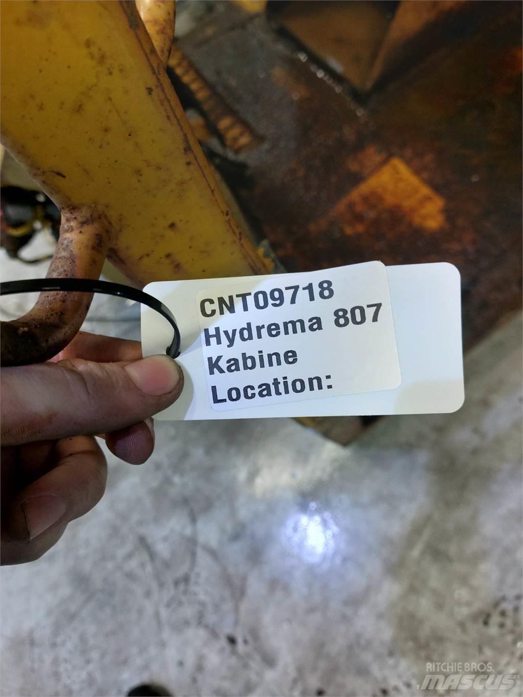 Hydrema 807 Kabine i unutrašnjost