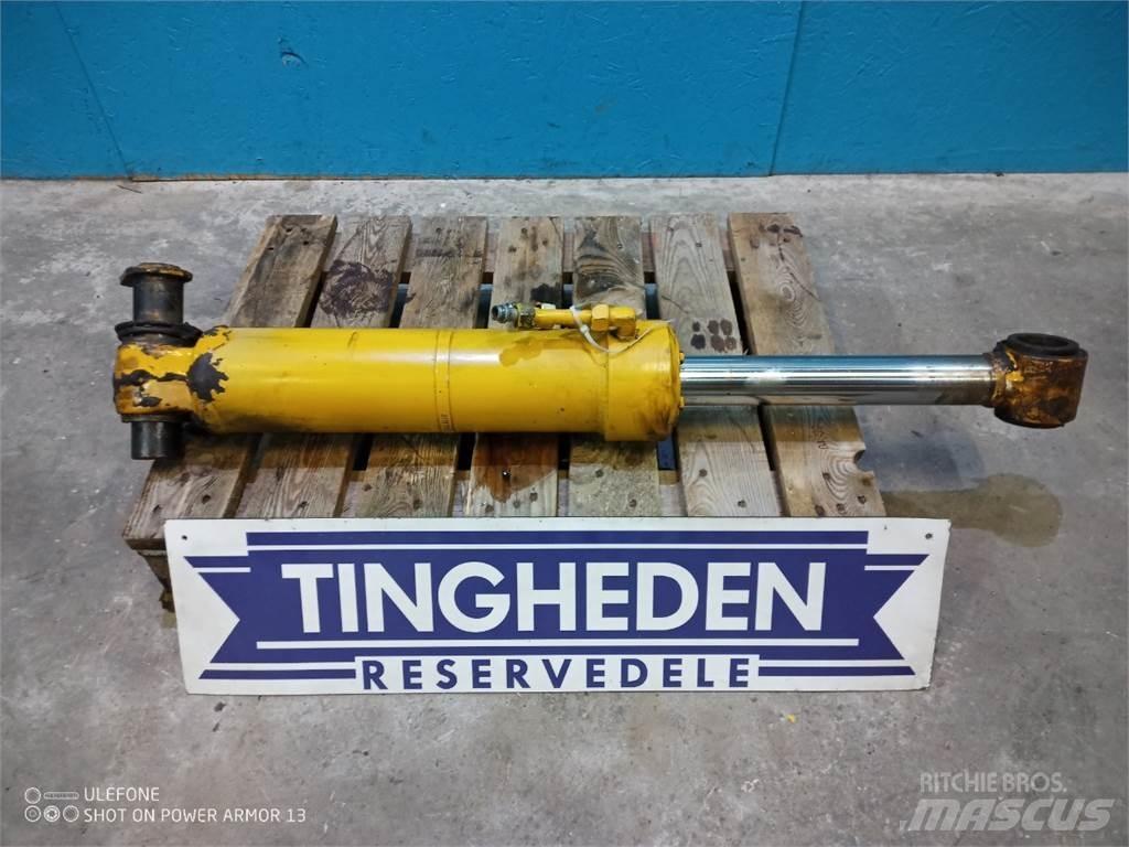 Hydrema 906B Boom I dipper ruke