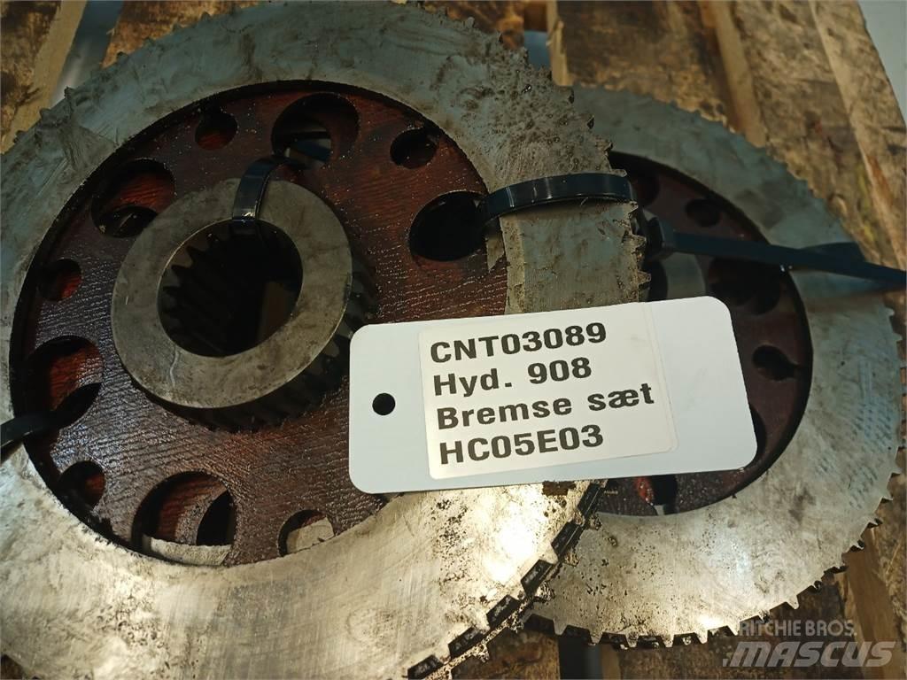 Hydrema 906B Osi