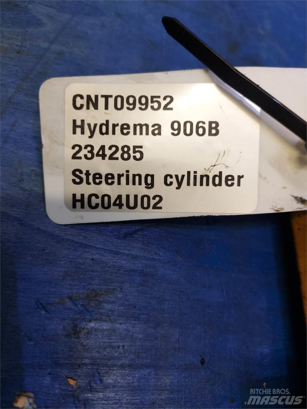 Hydrema 906B Osi