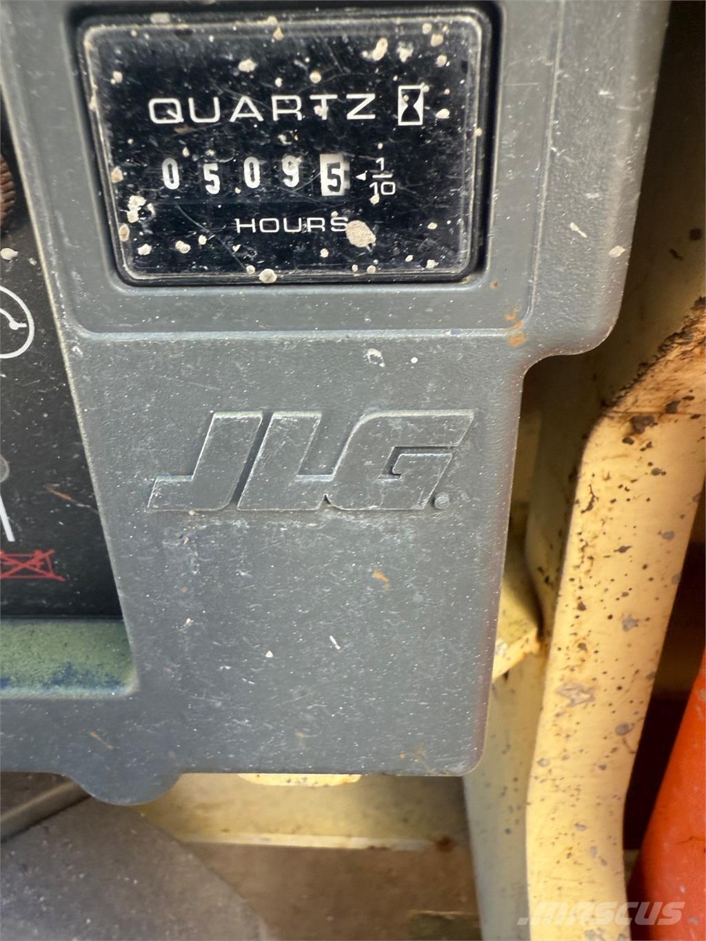 JLG 1930ES Škaraste platforme