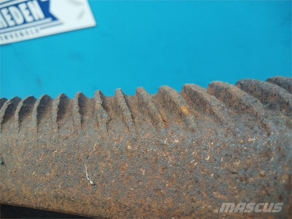 John Deere 1042 Dodatna oprema za kombajne