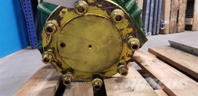John Deere 1065 Dodatna oprema za kombajne