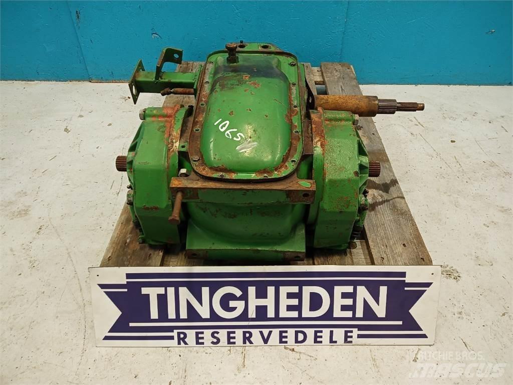 John Deere 1065 Mjenjač