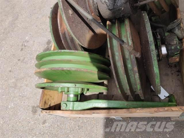 John Deere 1075 Poljoprivreda – ostalo