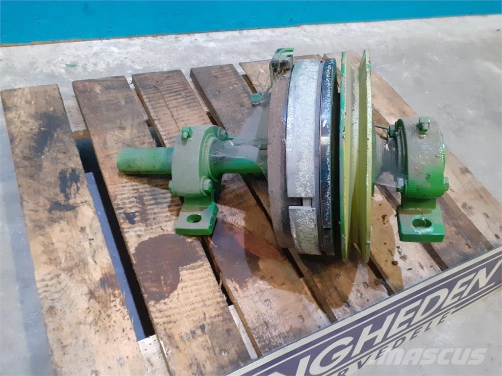 John Deere 1075 Dodatna oprema za kombajne